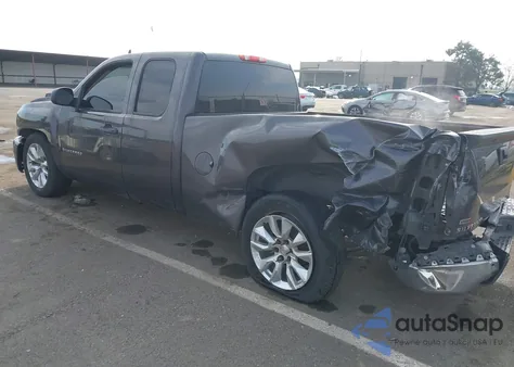 2010 Chevrolet Silverado 1500 Ls z USA, uszkodzony, nr VIN 1GCSCREA2AZ189494